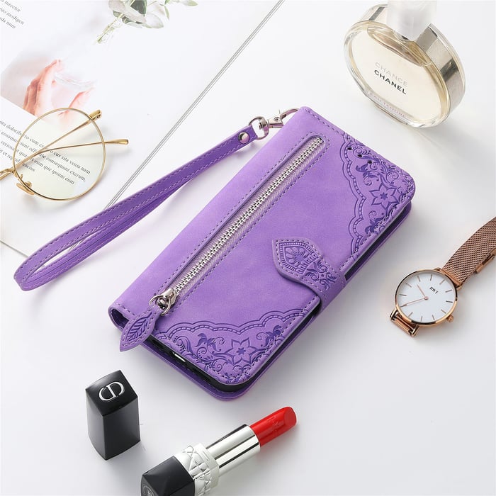 VelvetShield – Luxury Flip Wallet for iPhone