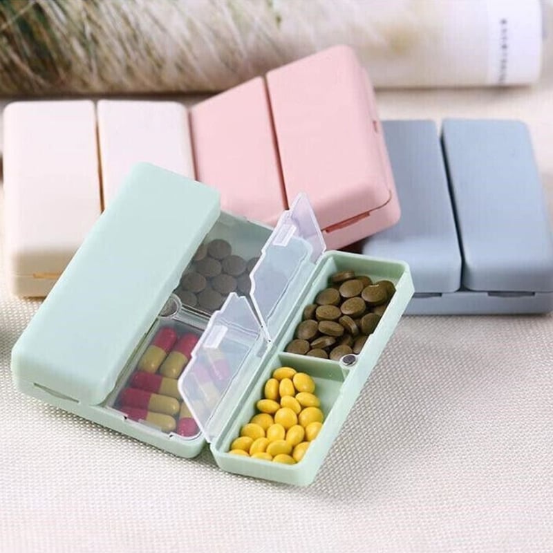 MediMate – 7 Compartment Portable Pill Case