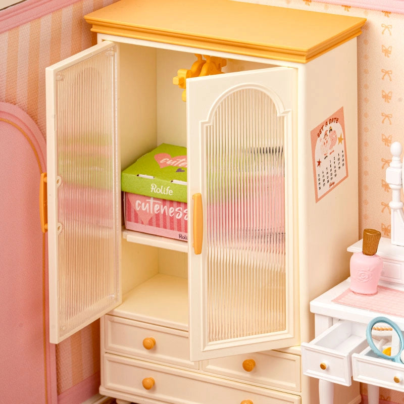 DreamNest – Miniature Pink Bedroom Set