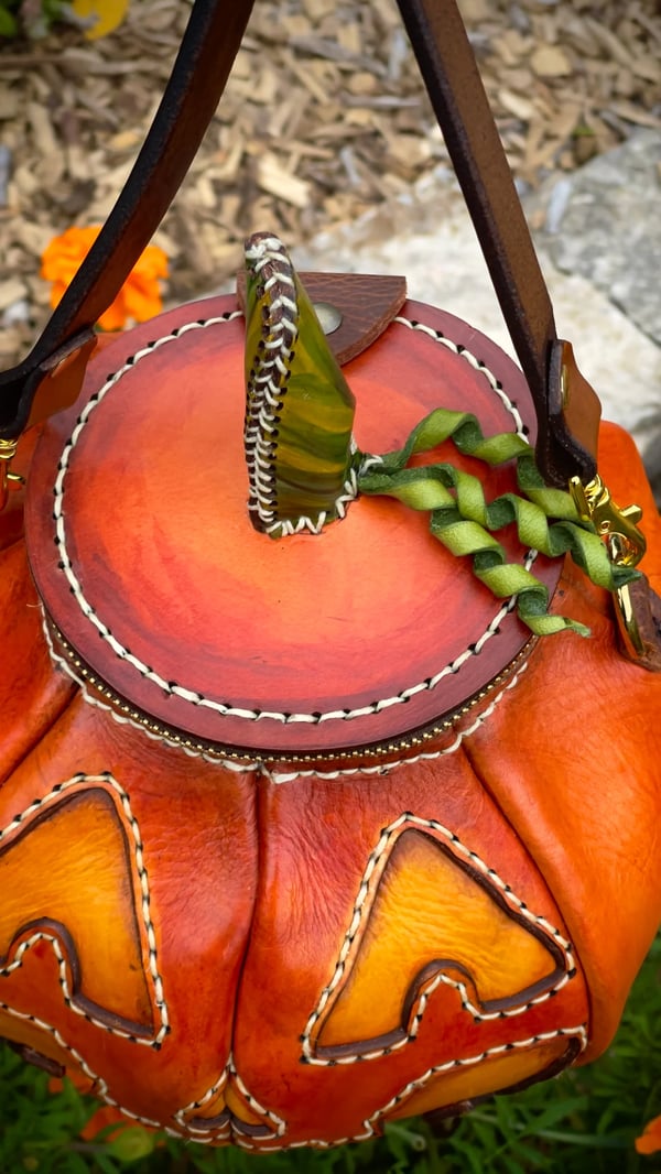 PumpkinCharm – Handmade Genuine Leather Pumpkin Bag