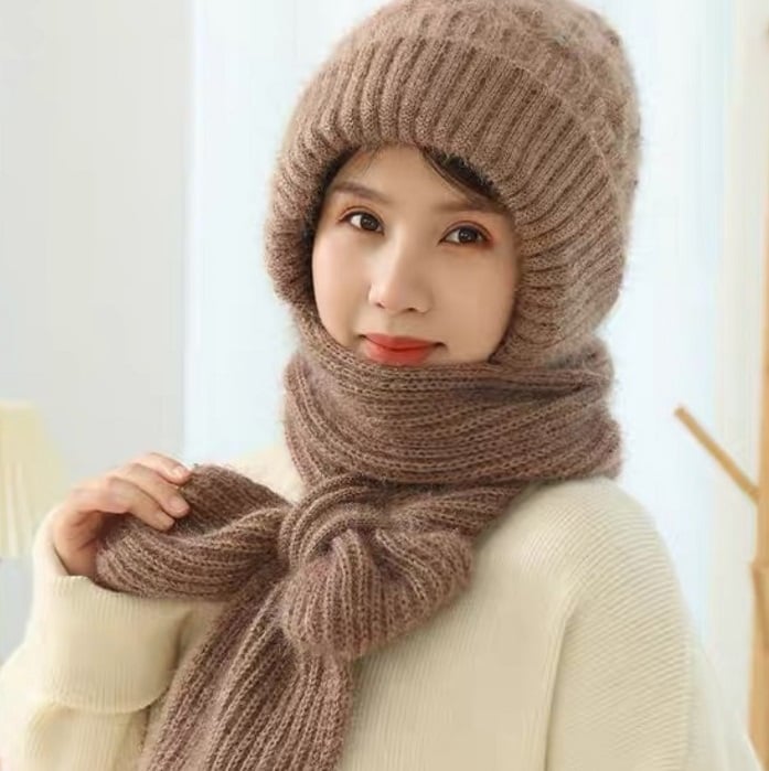 CozyShield – Ear Protecting Winter Scarf Hat