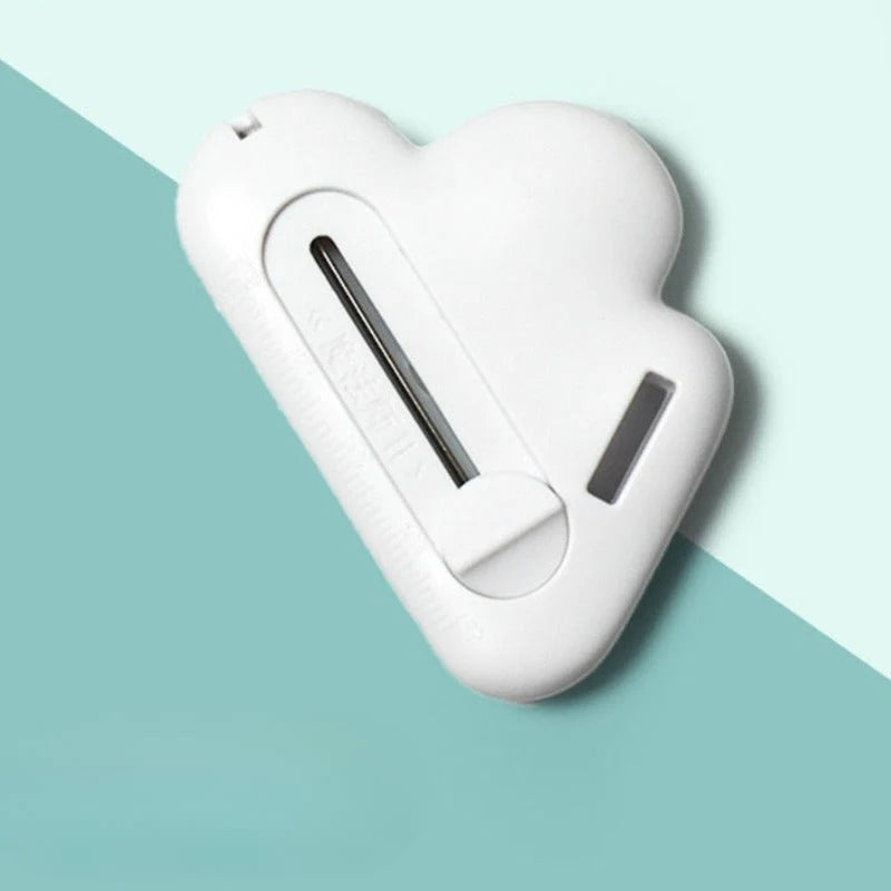 SeamGenie – Dual Action Sewing Assistant