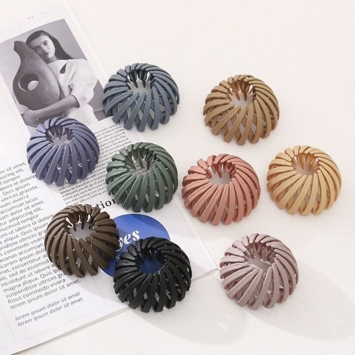 FeatherTwirl – Messy Chic Hair Clip