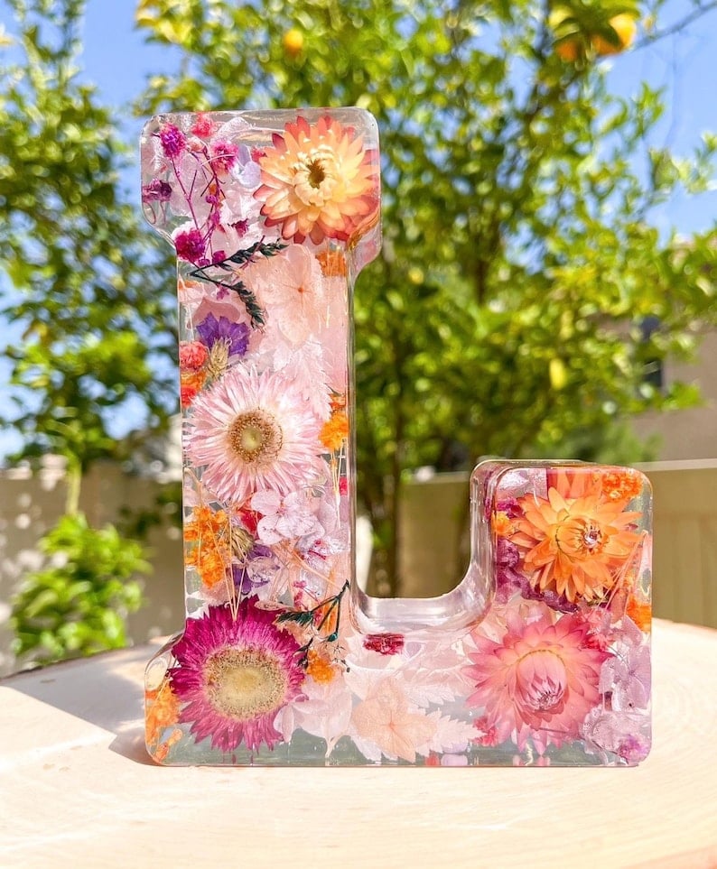 BloomAura – Handmade Flower Resin Art