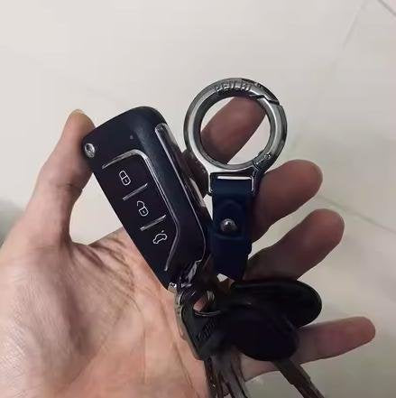 MetalMark - Personalized Creative Keychain for Cars