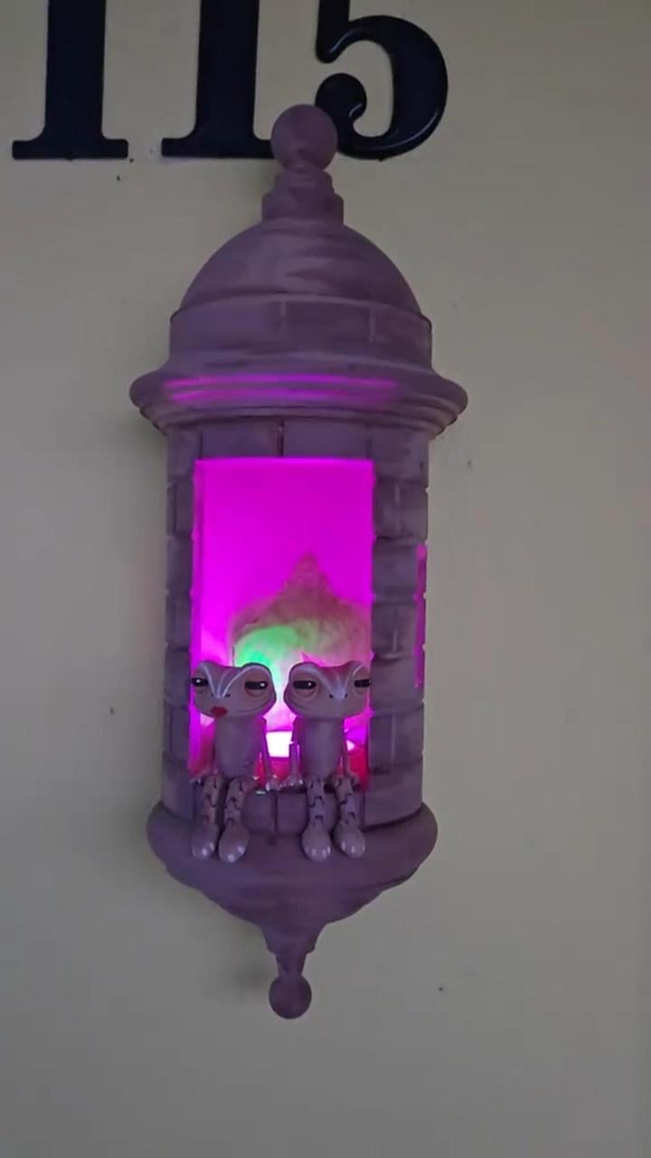 CoquíGlow – Puerto Rican Garita Lamp