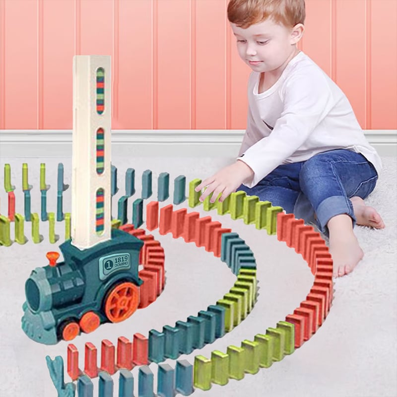 DominoDash – Automatic Chain Reaction Train