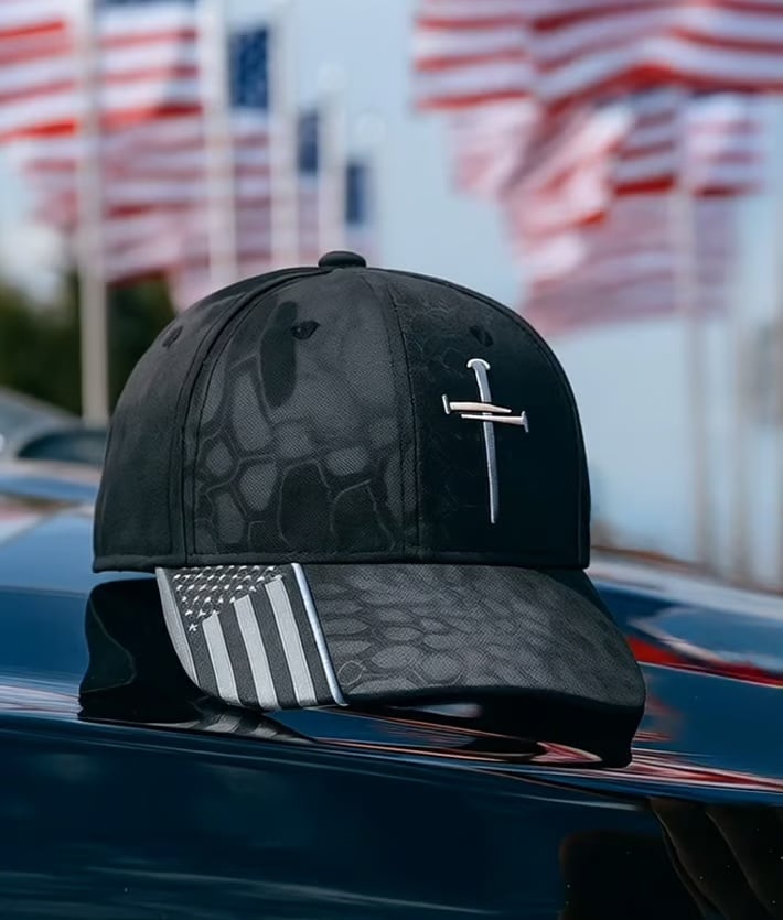 BlessedWear – Cross & Crown Faith Cap