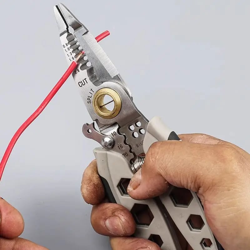 StripMaster – Professional Wire Tool