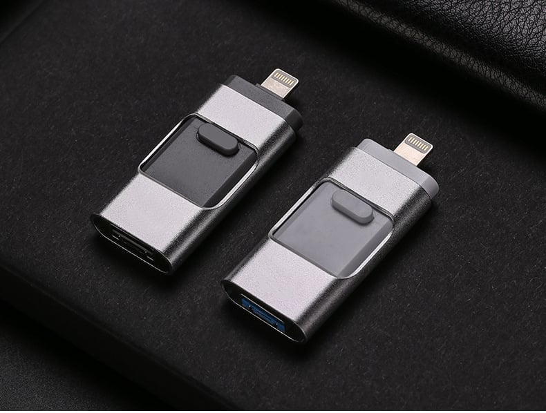 DataPulse | Ultra-Speed Flash Drive