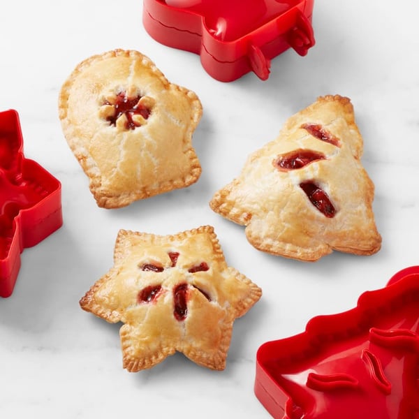 MerryMolds – Holiday Mini Pie Baking Tool