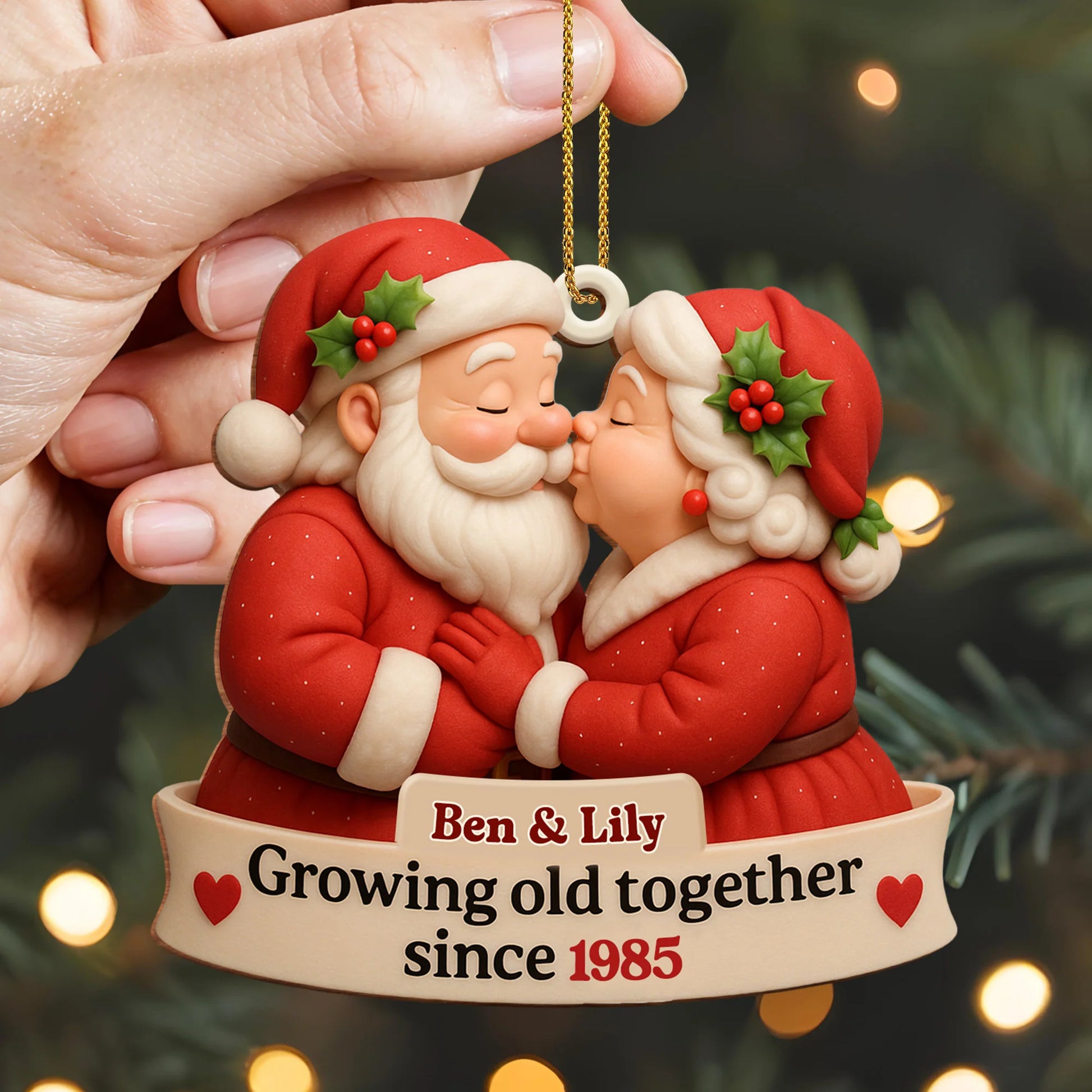 HeartWood – Personalized Family Ornament