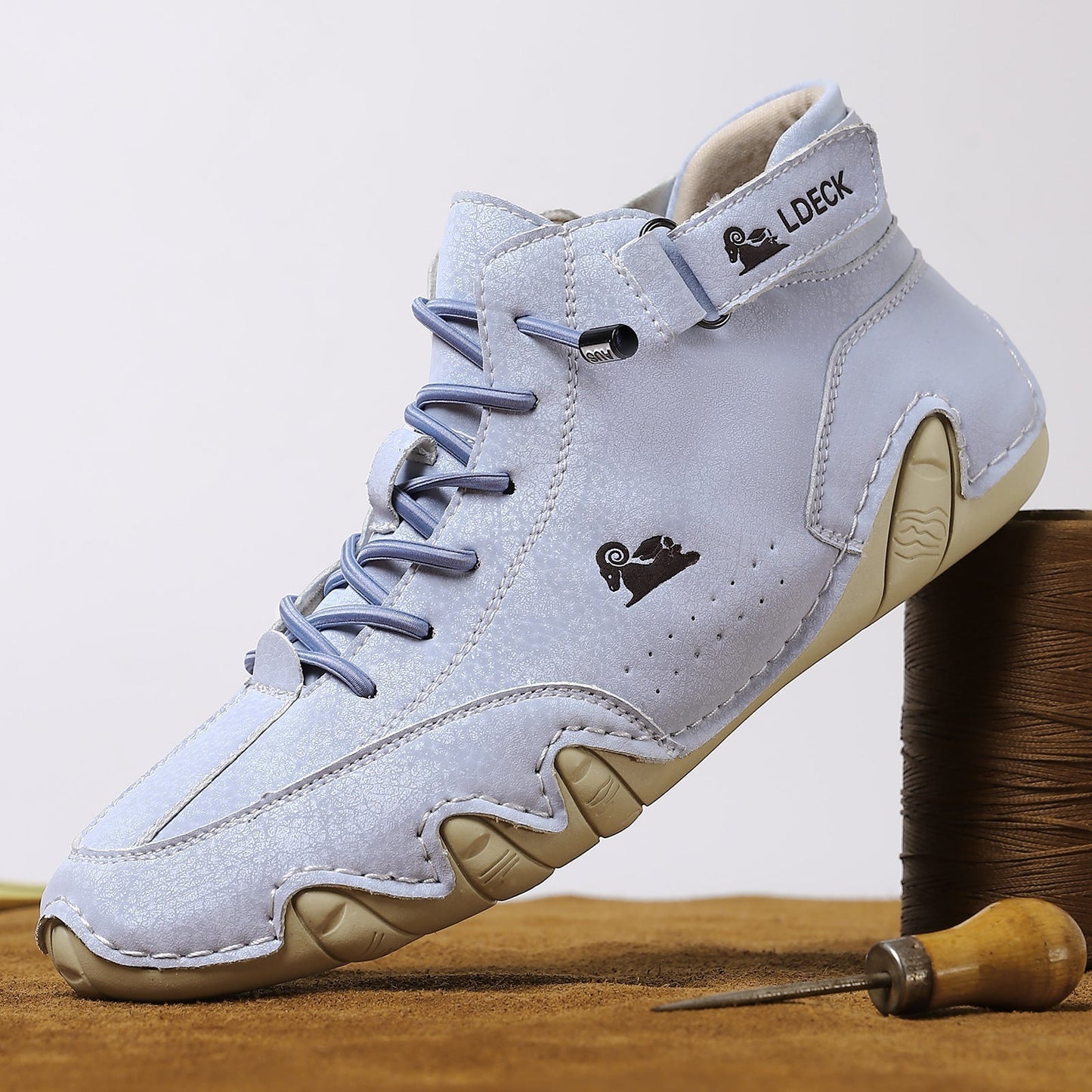 DryWalk – All‑Day Support Sneakers