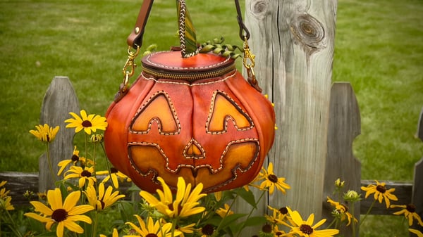 PumpkinCharm – Handmade Genuine Leather Pumpkin Bag