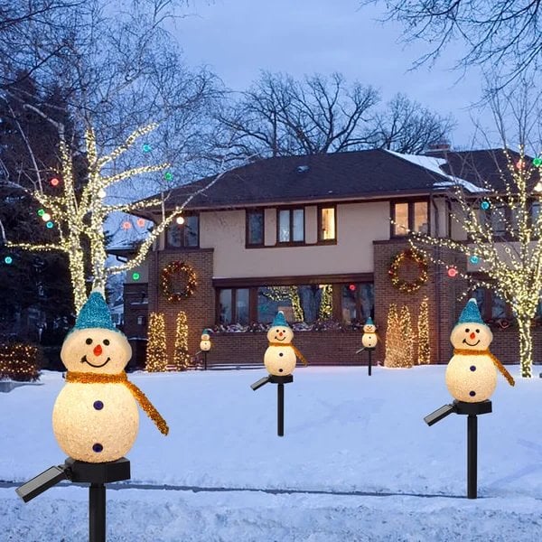 SnowGlow – Waterproof Solar Snowman Lamp
