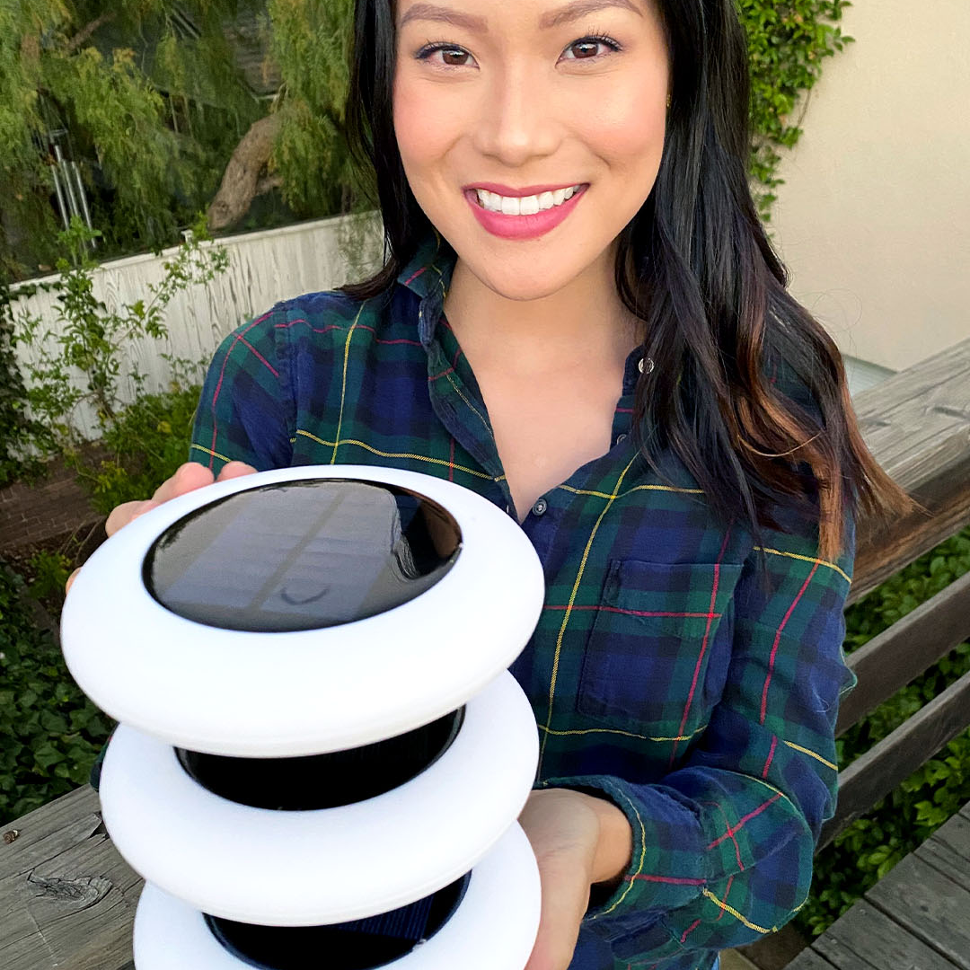 SolarGlow – Vibrant Outdoor Color Lights
