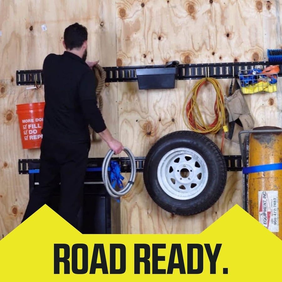 GripPro – Heavy-Duty Auto Ratchet Straps