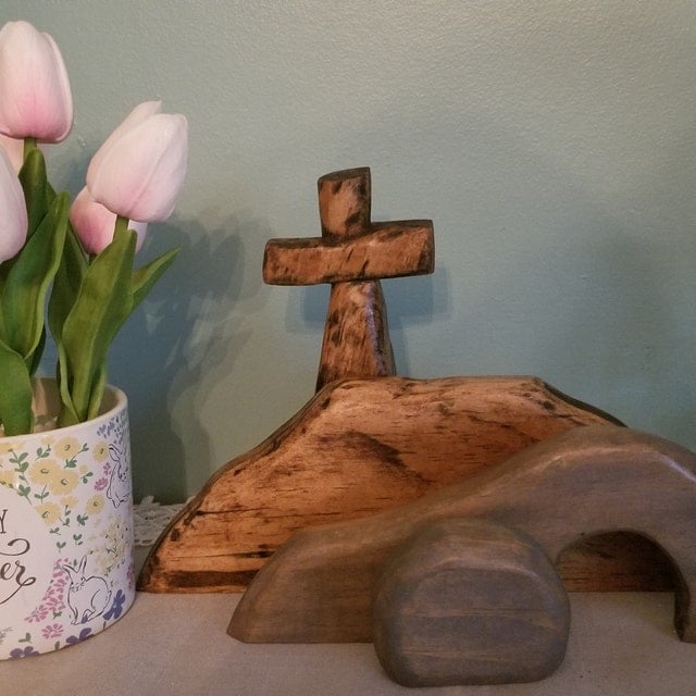 HolyRise – Handcrafted Easter Scene