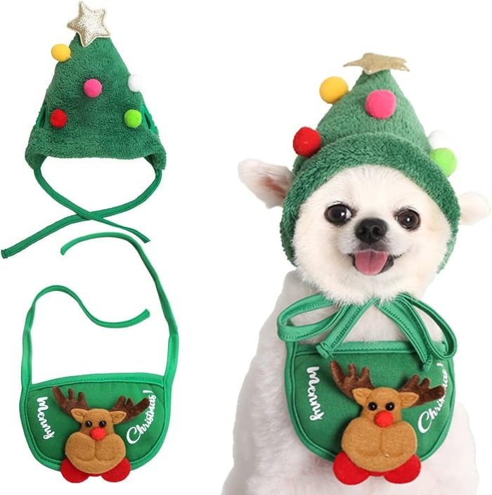 HollyTopper – Cozy Holiday Tree Hat
