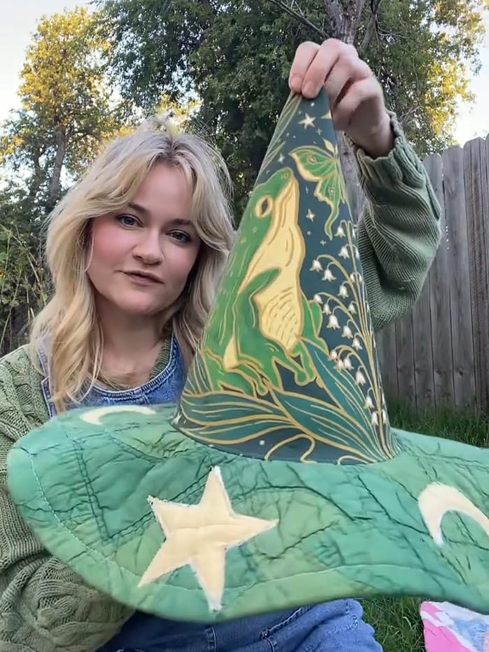 HexaStitch – Handcrafted Quilted Witch Hat