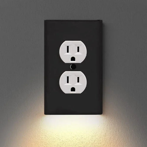 GlowEdge – Automatic LED Night Wall Plate