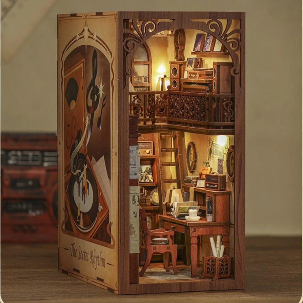 MystiNook – Enchanted Library Puzzle