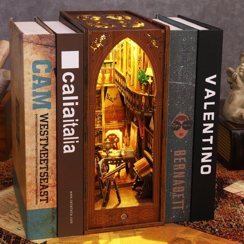 MystiNook – Enchanted Library Puzzle