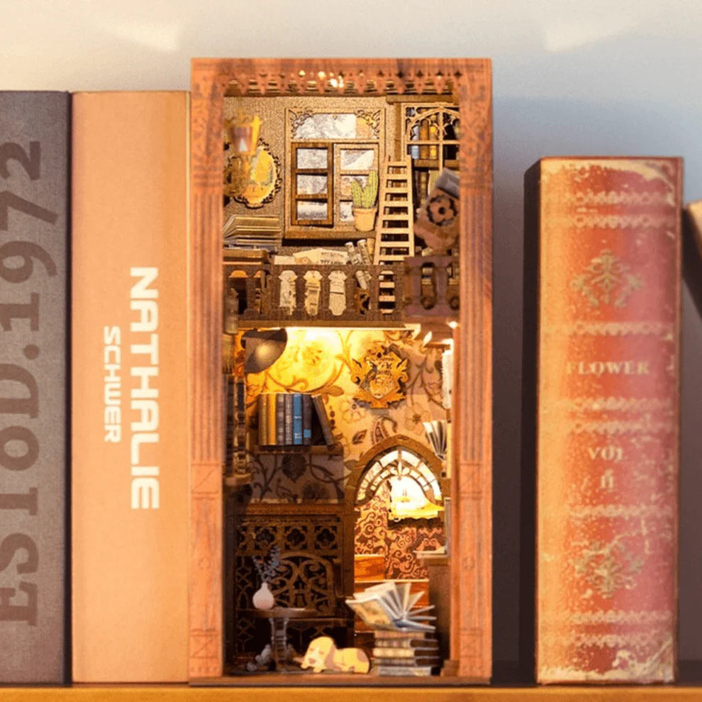 MystiNook – Enchanted Library Puzzle
