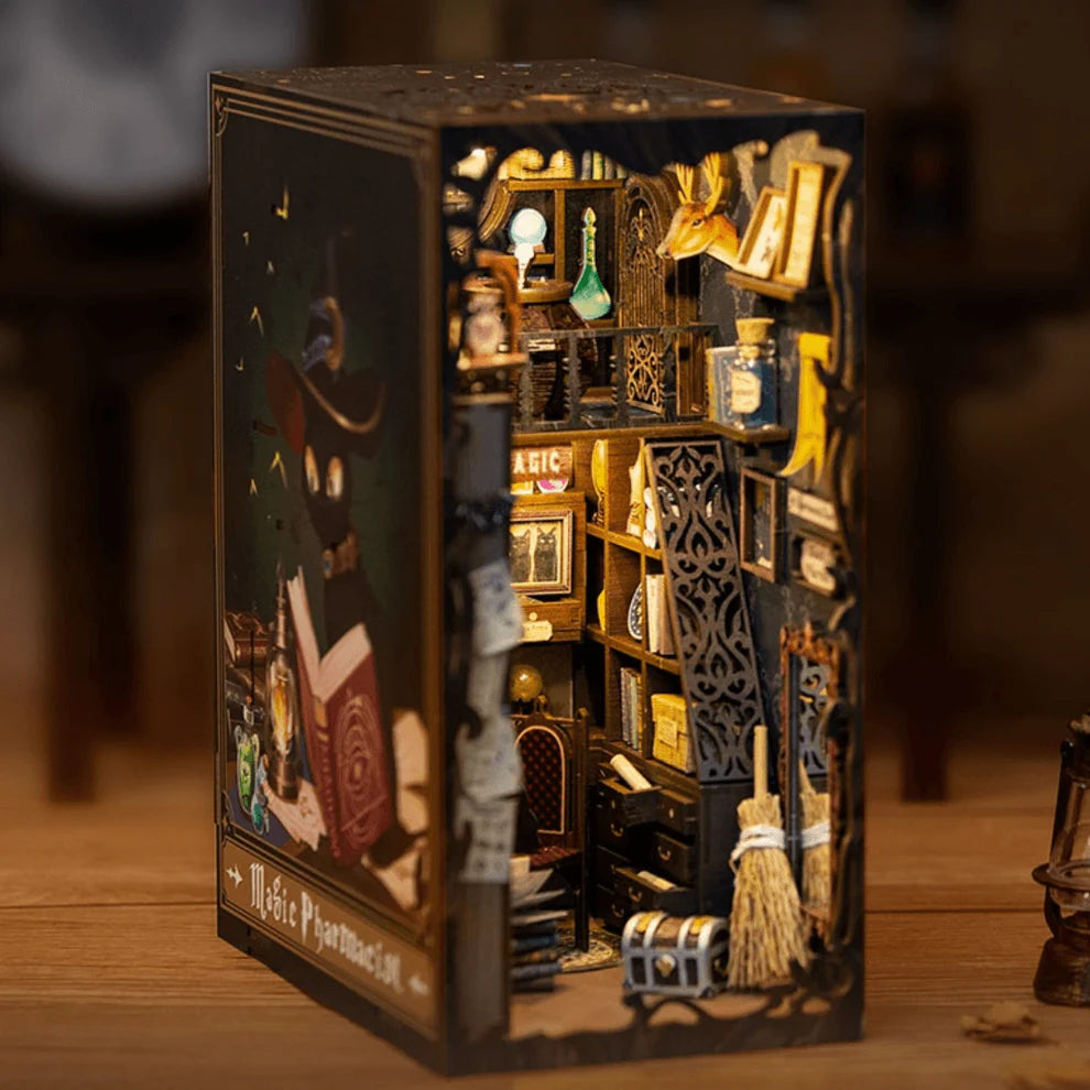 MystiNook – Enchanted Library Puzzle