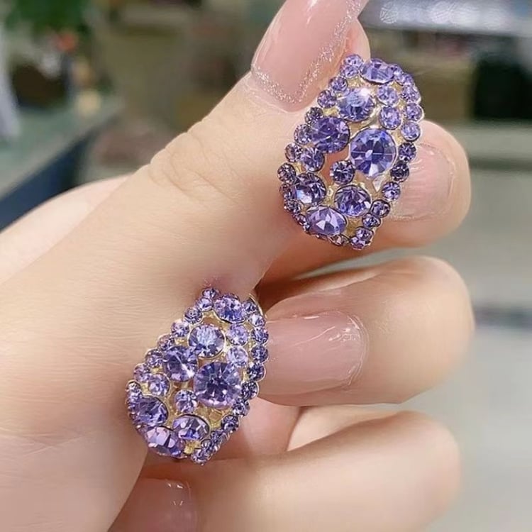 EternaGlint – Sparkling Lab Diamond Hoops