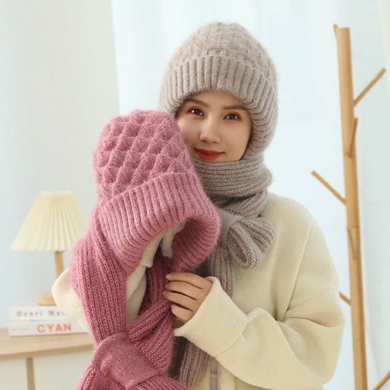 CozyShield – Ear Protecting Winter Scarf Hat