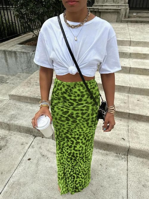 WildCurve – Leopard Print Bodycon Skirt