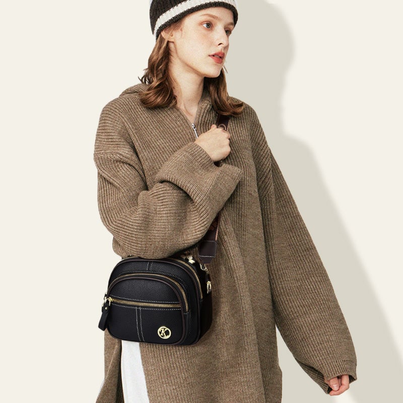 CarryWise – Multifunctional Leather Shoulder Bag