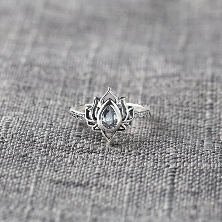 BeginAgain – Lotus Power Ring