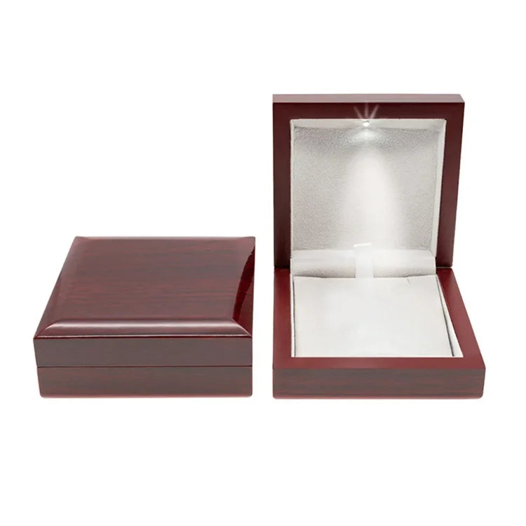 LustraWave – Romantic Wave Cuff Jewelry