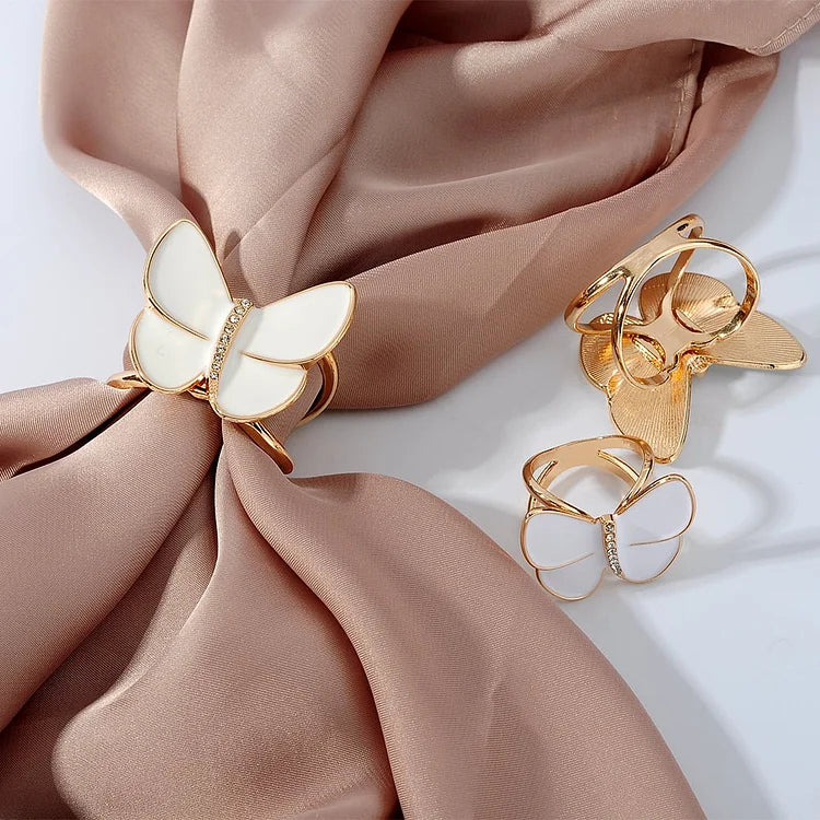 PearlBloom – Elegant Floral Scarf Ring Clip with Pearls