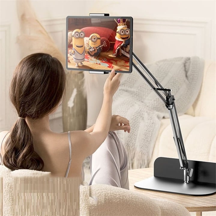 NestHold – Retractable Bedside Device Stand