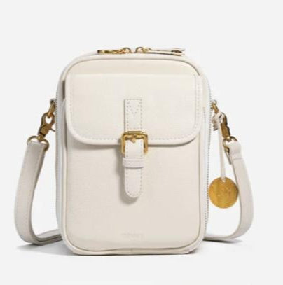 UrbanHide – Sleek Crossbody Leather Bag