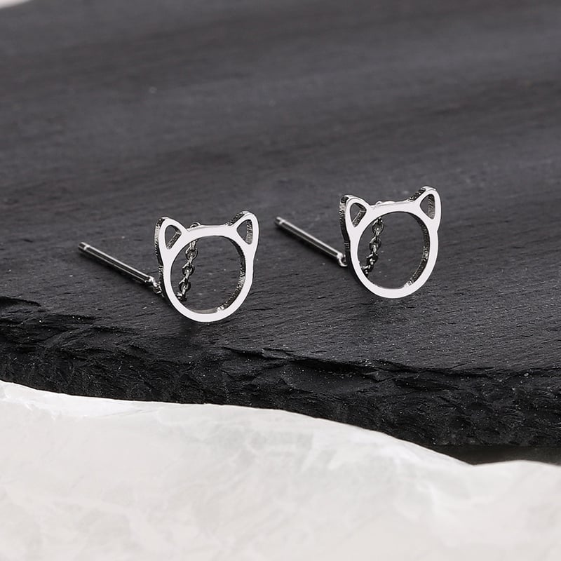 PurrLuxe – Hollow Cat Earrings