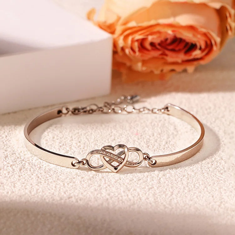 LoveEternal – Heart Infinity Bracelet
