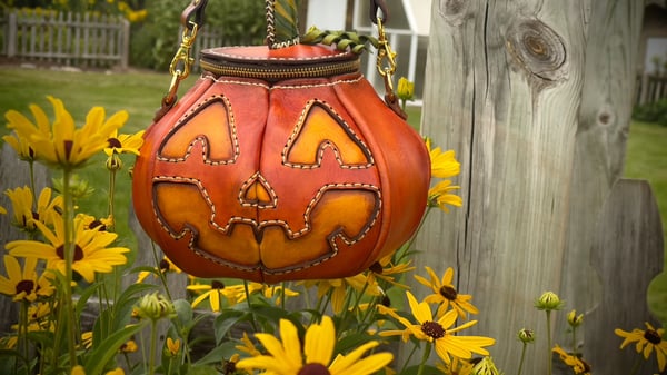 PumpkinCharm – Handmade Genuine Leather Pumpkin Bag