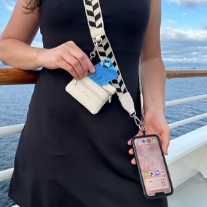 StrapStash – Phone Pouch Crossbody