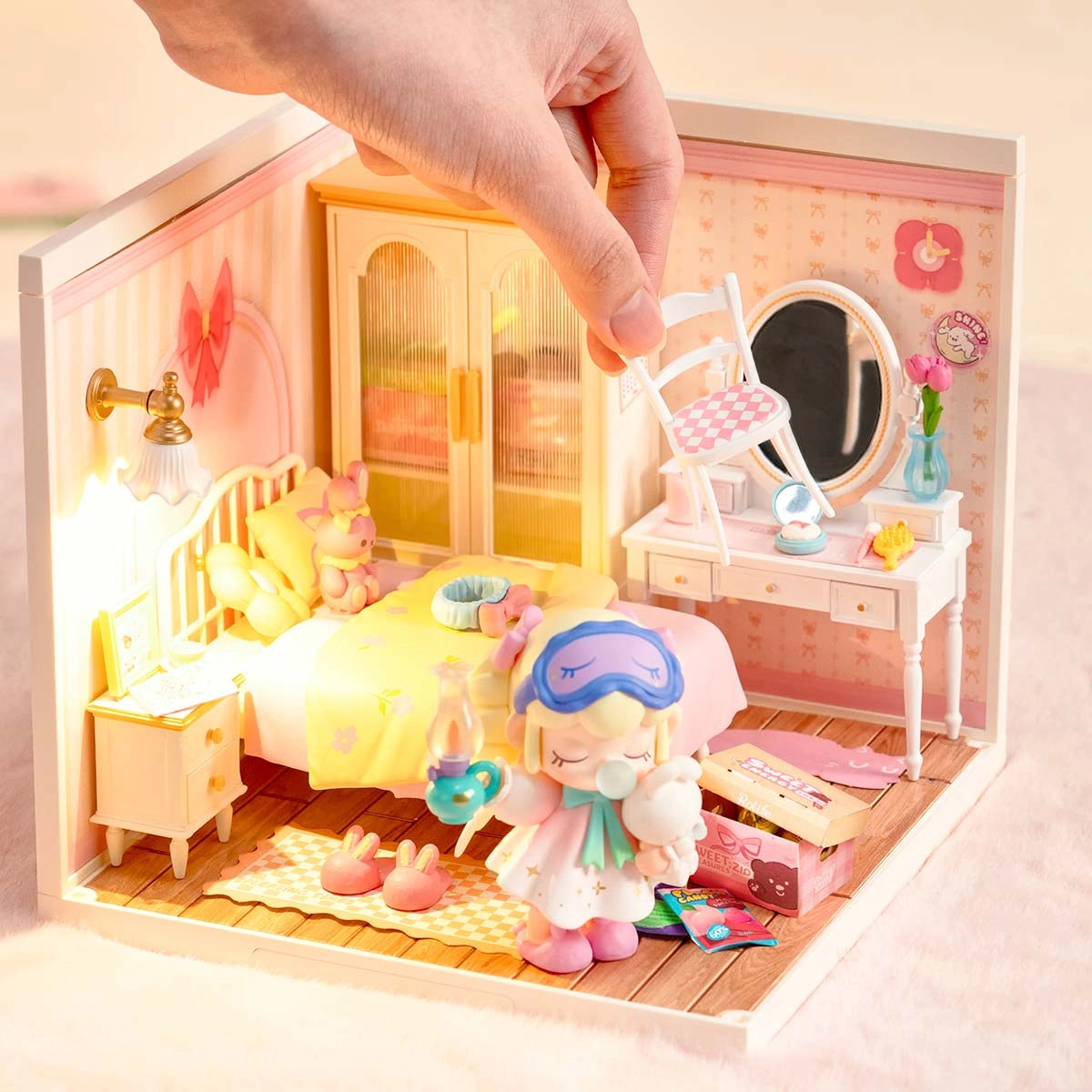 DreamNest – Miniature Pink Bedroom Set