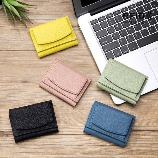 SafeHold – RFID Blocking Leather Mini Wallet