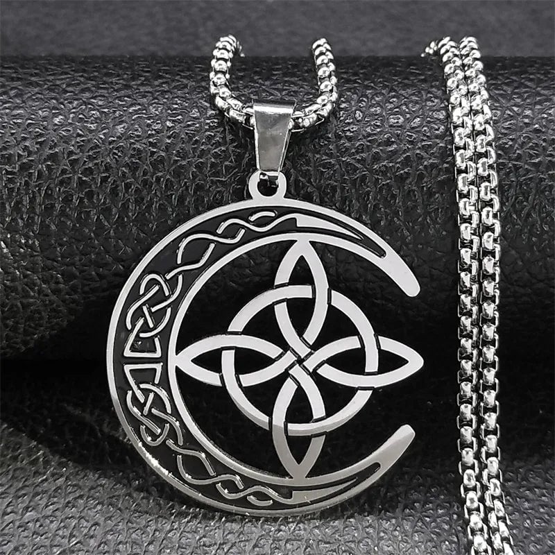 LunaCelt – Mystic Steel Necklace