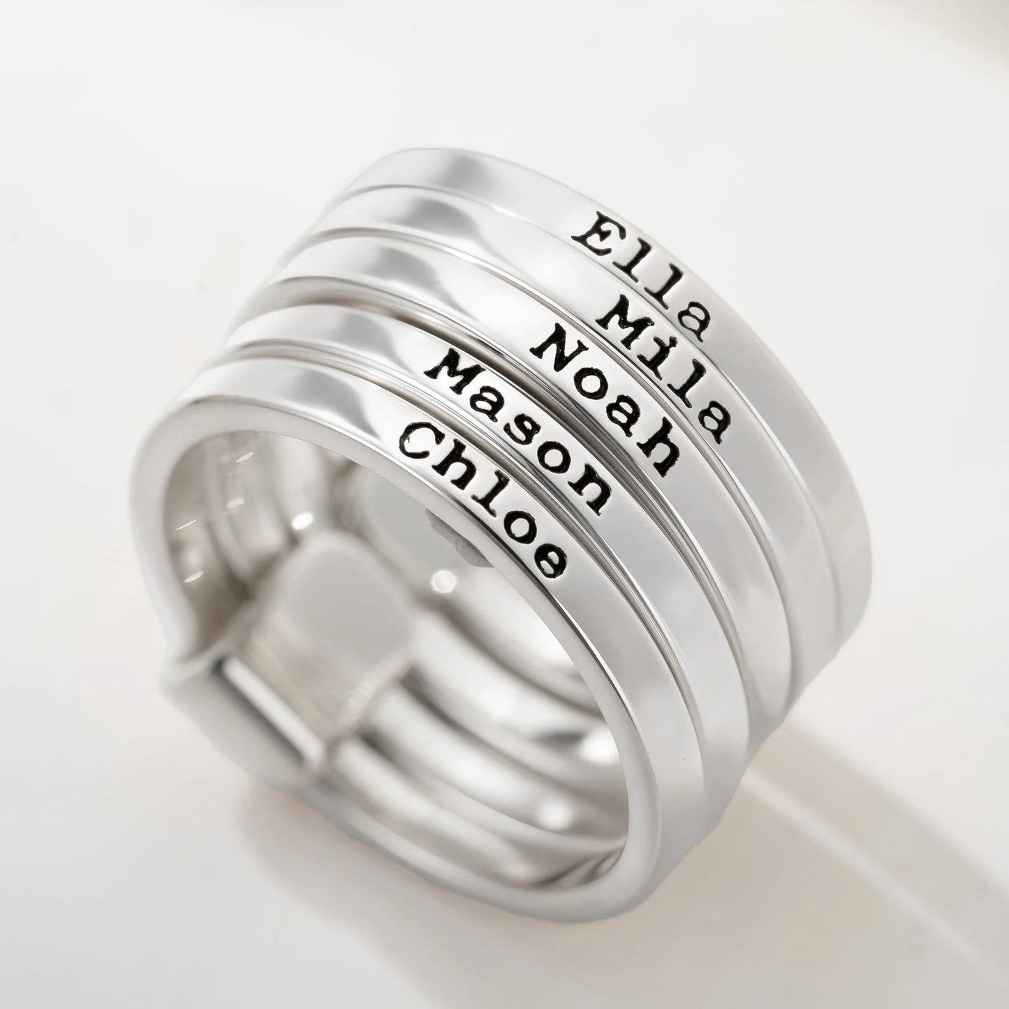 EternaBands – Personalized Family Name Rings