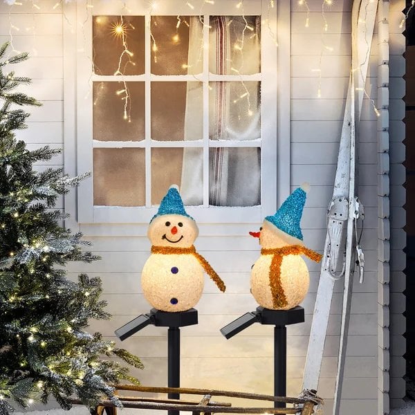 SnowGlow – Waterproof Solar Snowman Lamp
