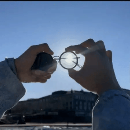DarkRay – Modern Black Lens Shades
