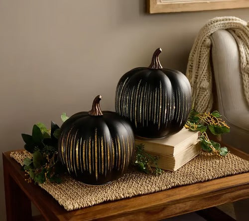 StarlitGlow – Illuminated Starry Night Pumpkins