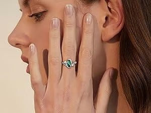 LunaMood – Color Changing Moonstone Ring